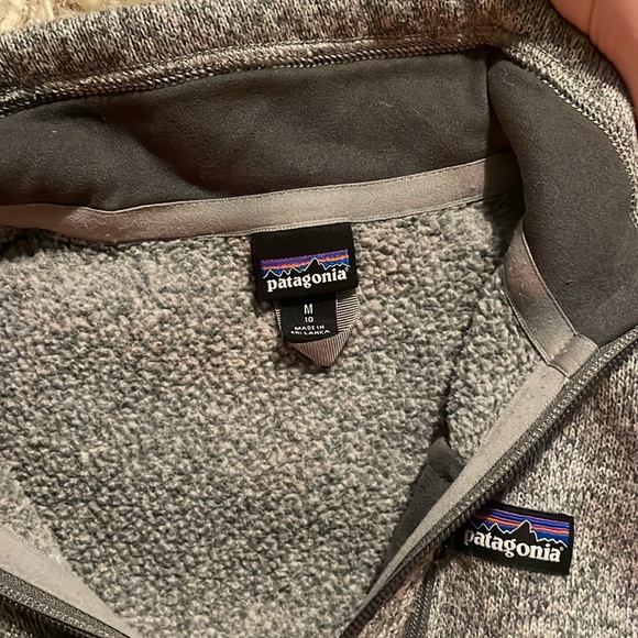 A Patagonia kids better sweater. Grey. Size kids medium (10) - Picture 2 of 4